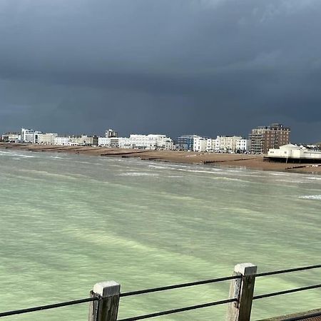 House By The Sea, Worthing Villa Exteriör bild